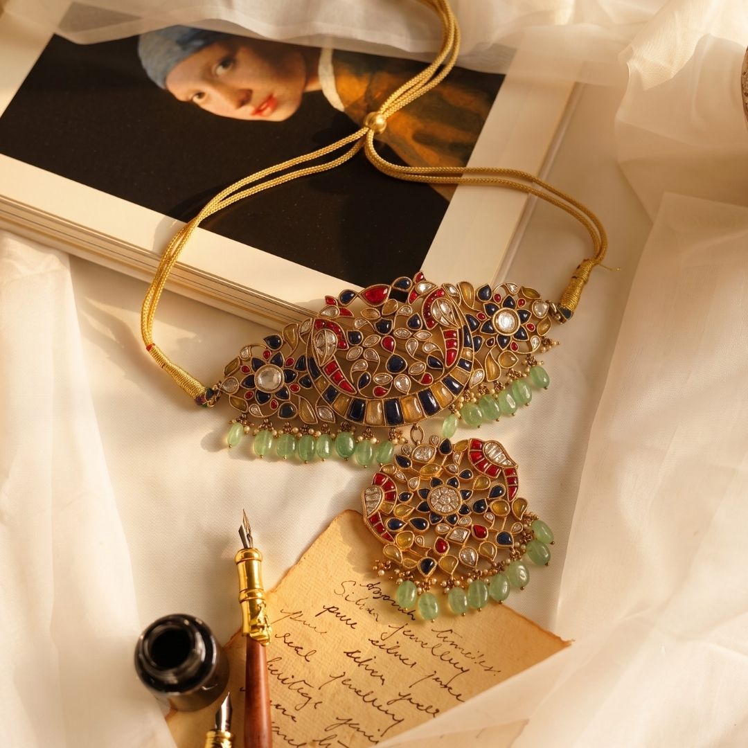 Nauraang Necklace