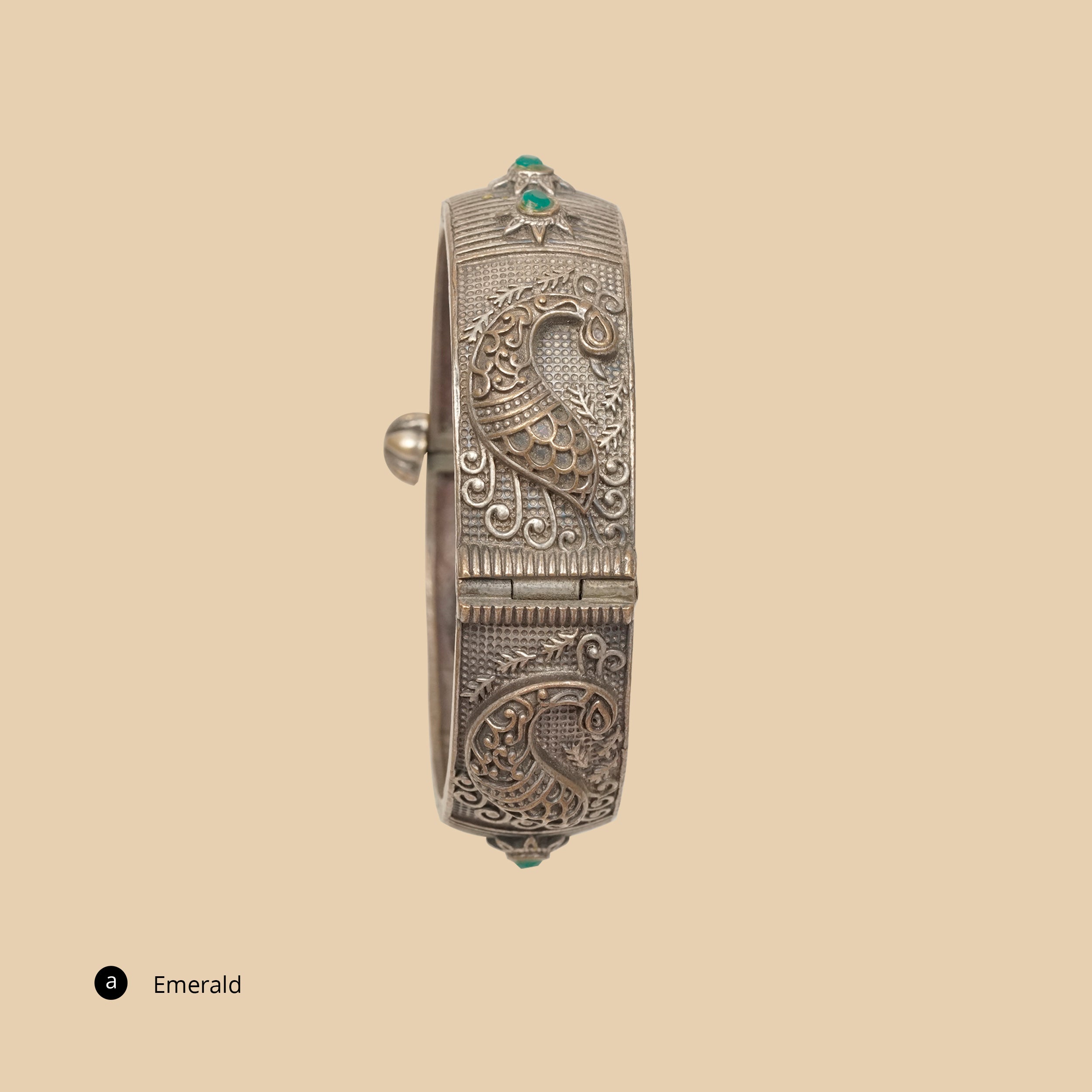 Saanvi Silkroute Bangles