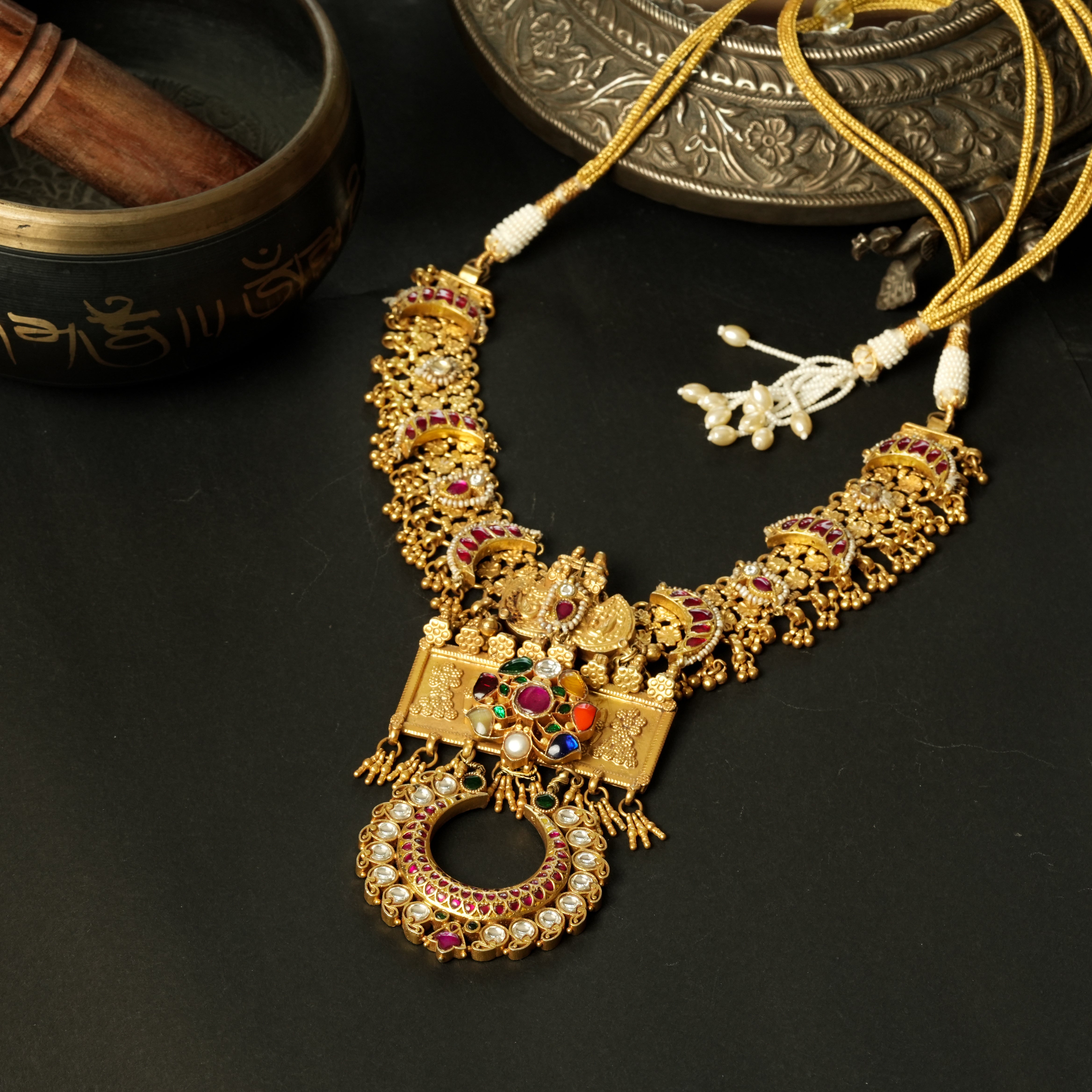 Varnika Rajat Necklace